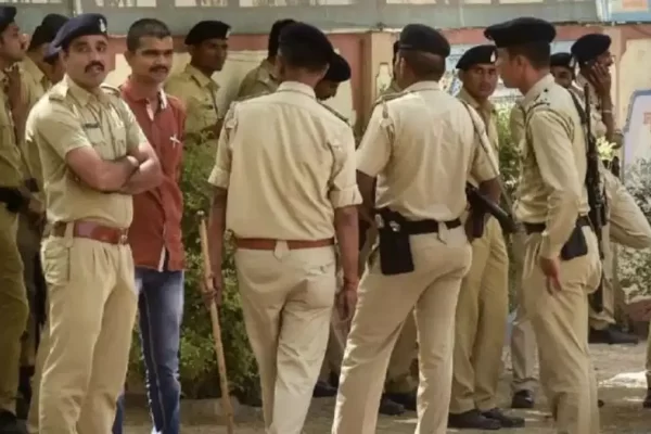 Madhya Pradesh News: गुना जिले में हुआ फिल्मी स्टाइल मर्डर, सिर्फ 6 घंटे में 7 आरोपी गिरफ्तार !